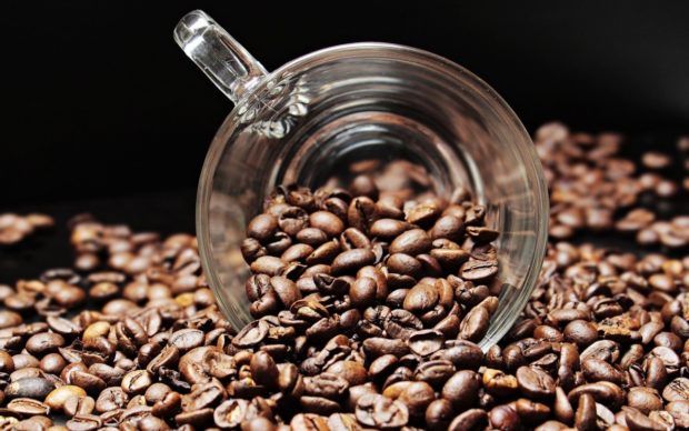 Nakupovanie kávy ovplyvňuje rýchla doba a túžba po pohodlí