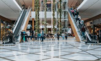 Cushman & Wakefield preberá komerčnú správu a prenájom Obchodného centra Aupark v Bratislave