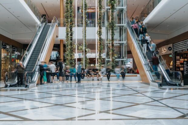 Cushman & Wakefield preberá komerčnú správu a prenájom Obchodného centra Aupark v Bratislave
