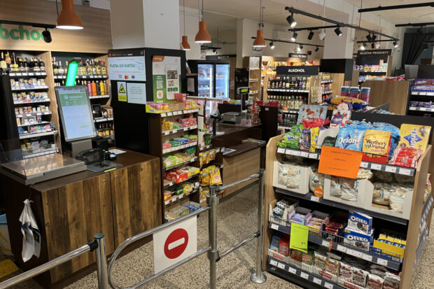 Nakúpite kedykoľvek: hybridná autonómna predajňa v Mlynkoch